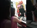 Lagu FEYKE ROBOT dan Foke Nataly fritz menghadiri ibadah Syukur kel. mom olly dilangowan YESUS Jurumudiku