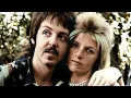 Download Lagu The Life Of Paul McCartney's First Wife, Linda