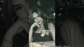 عم بنغرم بعيونك والله بيقتلو وكل ماغبت عني بشتاق آدم يا حلو يا غايب غايب أنا قلبي دايب 