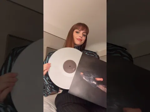 Ecco qui MA IO SONO FUOCO PLATINUM EDITION in tutto il suo splendore ✨Fuori dal 9 ottobre ❤️🔥