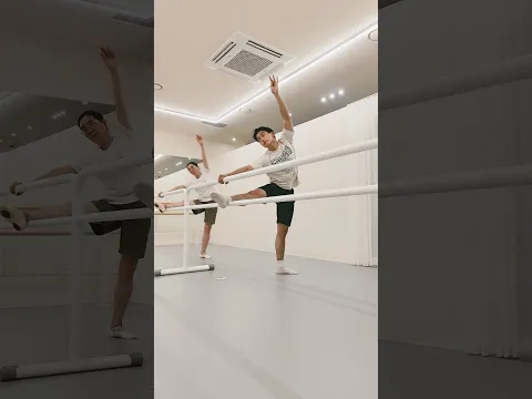 Nghỉ lễ 2/9 người Hàn đưa mẹ đi học múa ba lê nhận về cái kết ê hết cả người