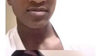 عماني يغني مصدق نفسه 