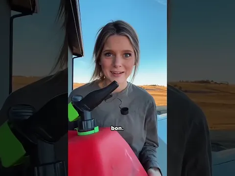 Il adore l'odeur d'essence… ce qui arrive après te choque ! 😱