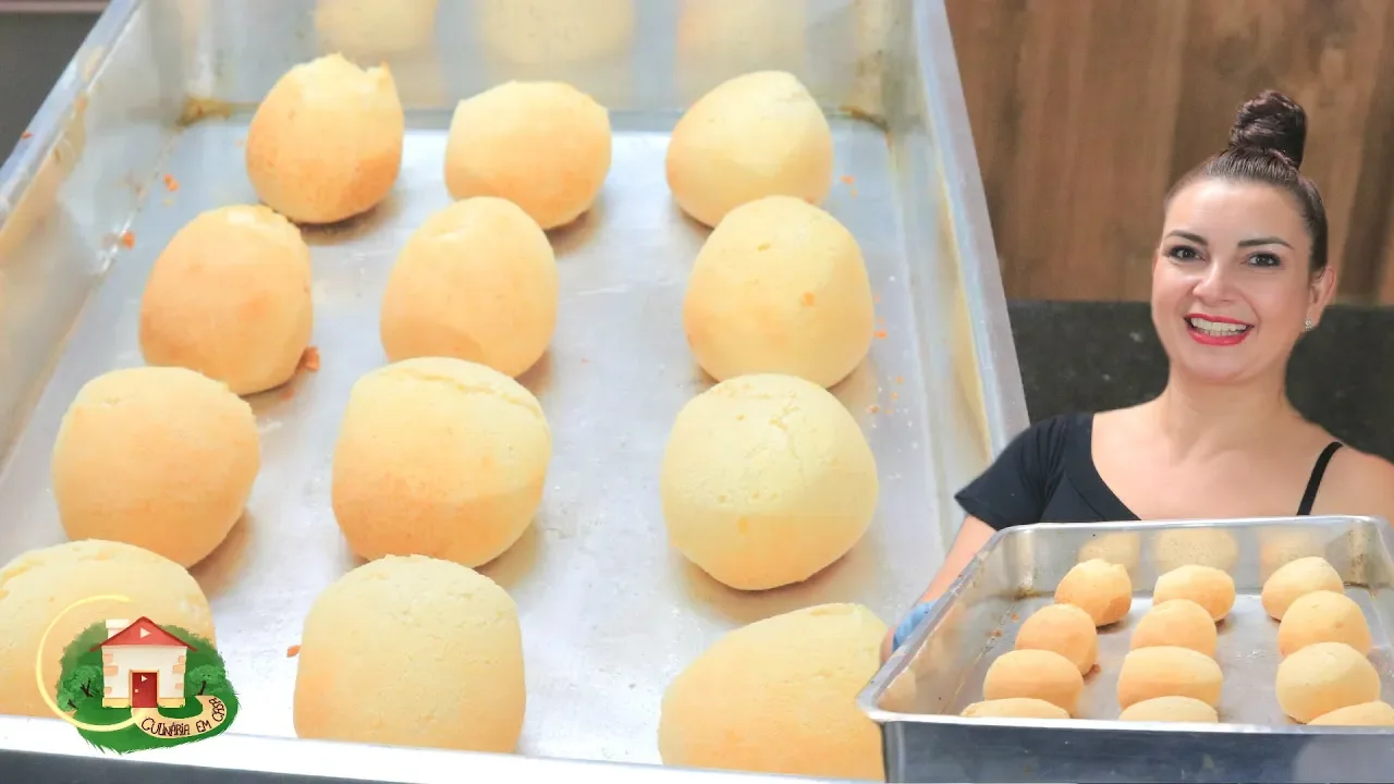 PÃO DE QUEIJO FEITO COM POLVILHO AZEDO , FÁCIL DE FAZER E UMA DELÍCIA.