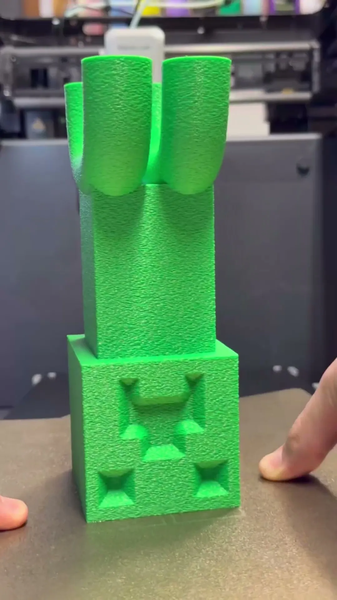 Minecraft Creeper - No Supports Required