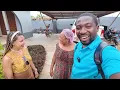 Voltamos à Escola da Nossa Filha em Gana África ! Reencontrei Meu Melhor Amigo Depois de 12 Anos!