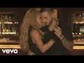 Download Lagu Shakira - Chantaje (Versión Salsa)[Official Video] ft. Maluma