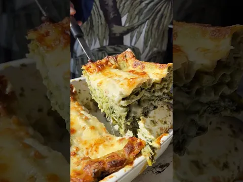 Make Sure to Eat Your Greens! #lasagna #spinach #cheesepull