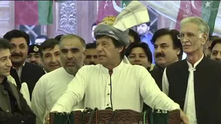 Imran Khan On Manzoor Pashteen 