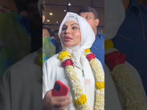 Madina Pohchi Rakhi Sawant | #hajj #reels