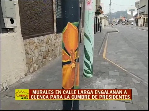 Murales en calle larga engalanan a Cuenca para la cumbre de presidentes