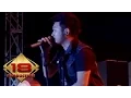 Download Lagu Five Minutes - Bertahan (Live Konser Tasikmalaya 31 Maret 2012)