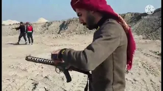 رمي غداره مصري و كلاشنكوف 