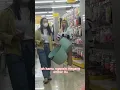 Download Lagu LUCUUU‼️ PRANK MASUKIN EMBER DI KEPALA ORANG‼️🤣 #prank #tiktok