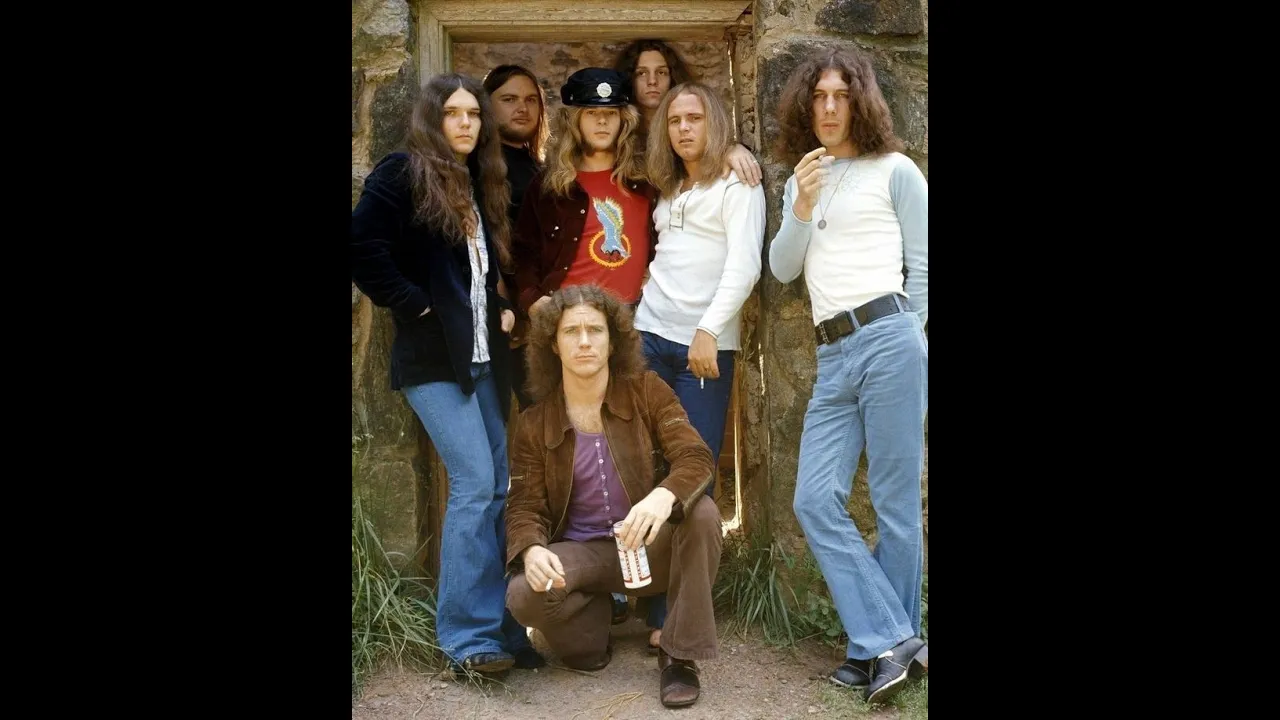 Lynyrd Skynyrd - Tuesday's Gone (Demo Recording)- 7.56 Lynyrd Skynyrd - Tuesday's Gone (Demo Recording)- 7.56