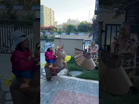 Funny Couple Travel Prank 🤣#funny