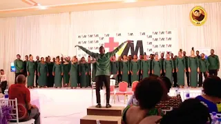 Jionee Umahiri Wa Wana Kwaya Kutoka Ng Ambo Ya Bahari Ya Hindi Kigamboni Wakirindima Katika Tamasha 