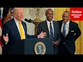 Lagu BREAKING NEWS: President Trump Holds A Black History Month Event At The White House