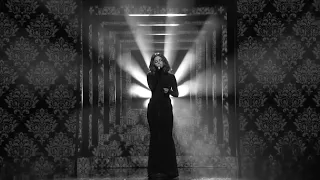 selena gomez lose you to love me look at her now live at the amas 2019