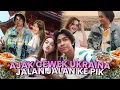Download Lagu Model Ukraina Terdampar di PIK - Daily Vlog w/ Eva