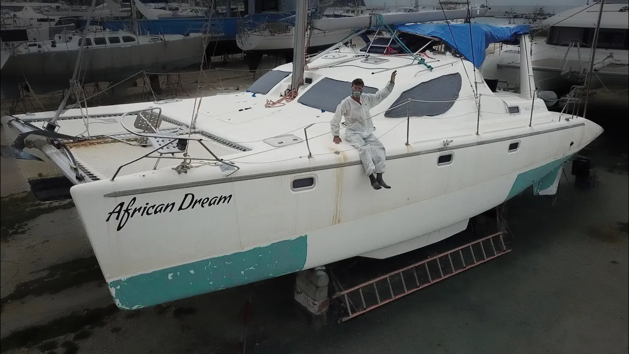 THINGS ARE GETTING CRAZY 🥵, PowerTool Party, Fixing Up Hurricane Damaged Catamaran