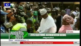 apc presidential candidate buhari and wife get accredited in daura katsina