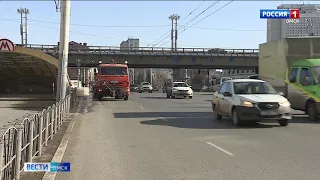 За сутки специалистами «Управления дорожного хозяйства и благоустройства» проведена санитарная обработка проезжей части на площади более миллиона квадратных метров
