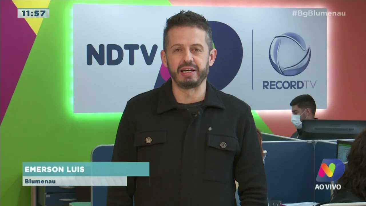 Casa é destruída por incêndio em cidade do Alto Vale