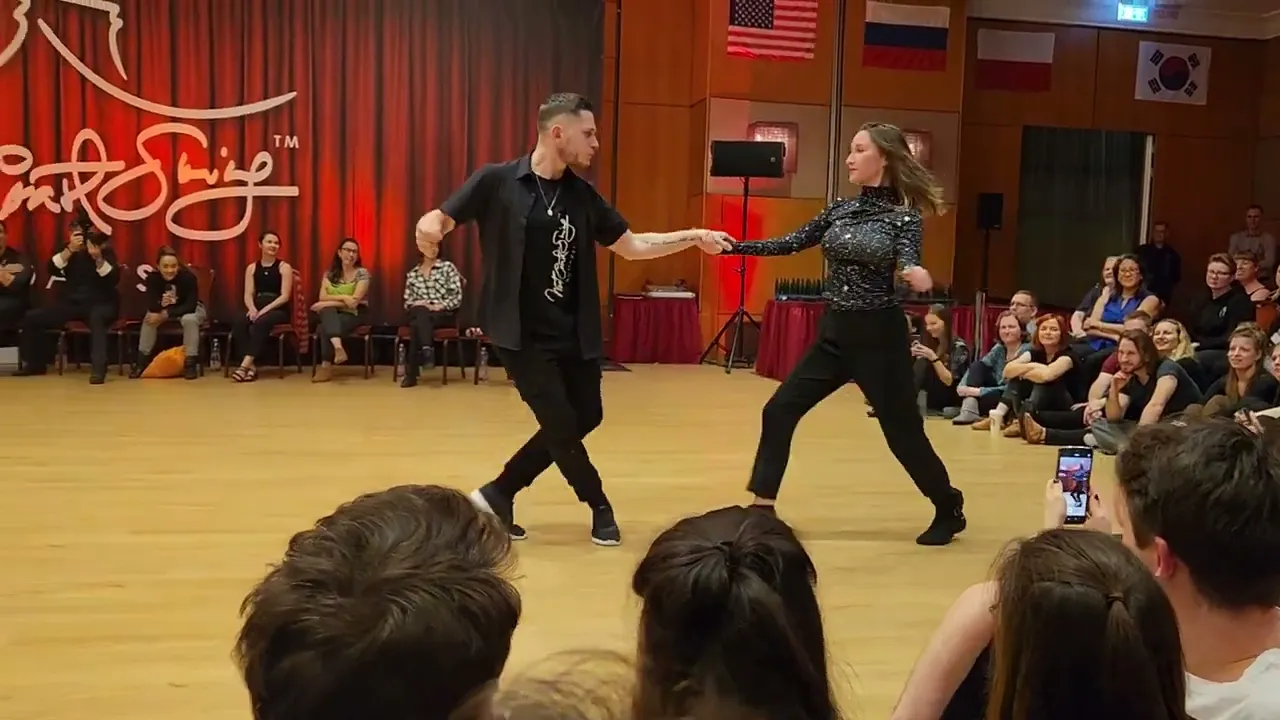 "Jiggle Jiggle" Thibault & Victoria - Invitational J&J Budafest 2023