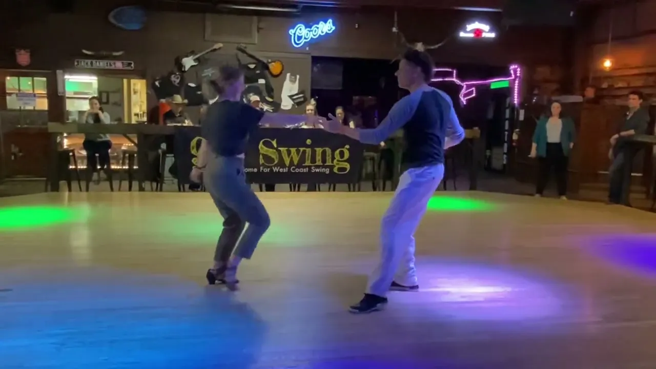 Eric Sharp & Karah Giesecke @ 916 Swing (5/30/23)