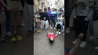 ارقص يا عم صابر الولد ده مشكله انا من كتر الضحك ع موقف ده فيدو كامل جوه قناه خشو دندنها