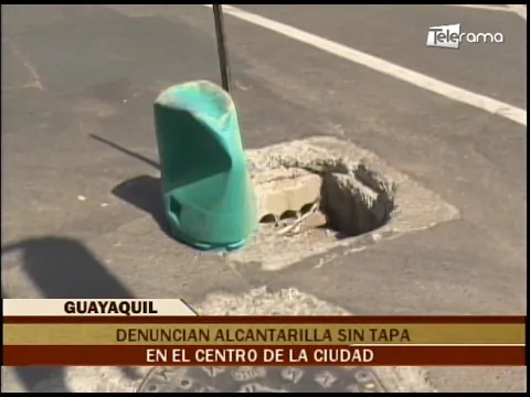 Denuncian alcantarilla sin tapa en el centro de la ciudad