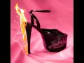 pasarella 👠 - Emilia & Six Sex