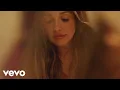 Carly Pearce - hummingbird through the lens
