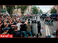 Russians protest in Moscow frightened Putin orders mass arrests