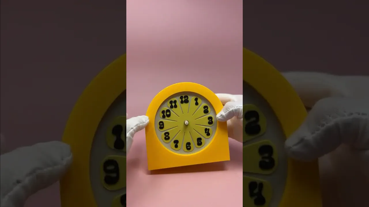 Groovy Lemon Desk Clock – Retro Citrus, 70s Decor, Playful, Desk