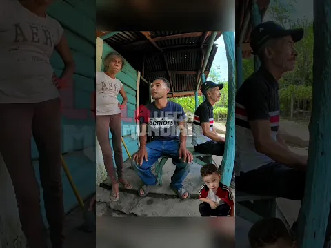 Kelvin se defiende con uñas y dientes y me afirma que el bajo con Sergio al Río a buscar a Roldani