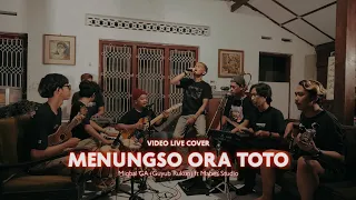 Download MENUNGSO ORA TOTO - MIQBAL GUYUB RUKUN FT MABES STUDIO (LIVE COVER) MP3