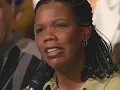 Bill & Gloria Gaither - I'm Free [Live] ft. Lynda Randle, David Phelps