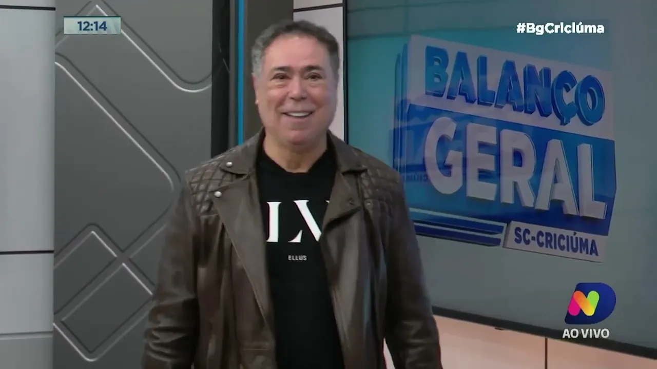 Ney Lopes: mesmo sob a chuva, centenas de pessoas dão demonstração de fé