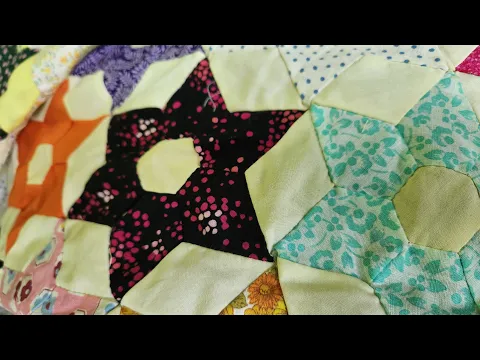 Download MP3 Hand piecing quilt blocks with Mrs. V. Live. ( NOW IN REPLAY  )