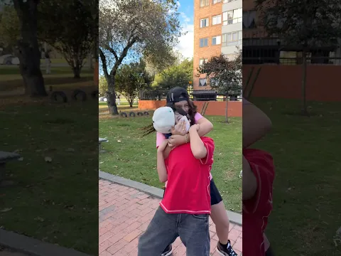 ASÍ NO SE PUEDE JUGAR 🥲 #humor #fyp #viralvideo #shorts #comedy