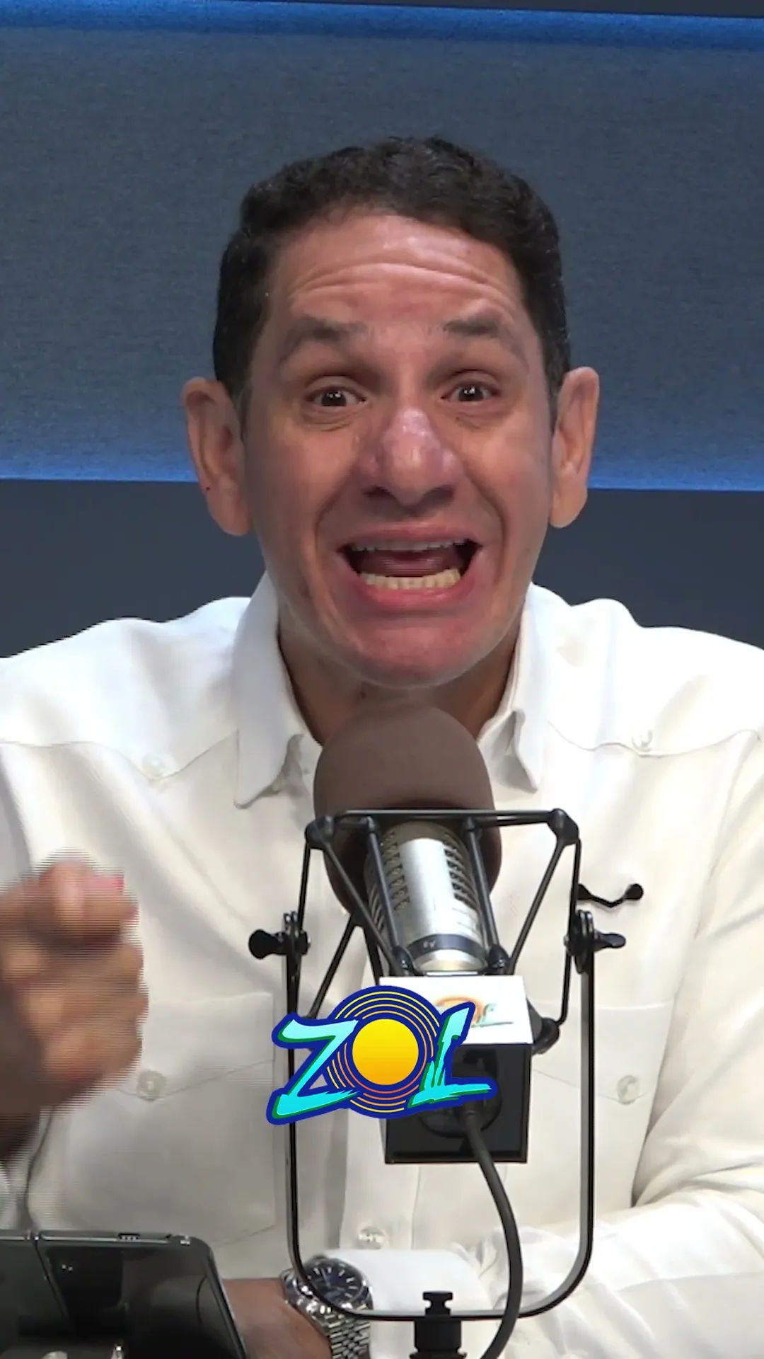 “HAY MINISTROS CON TÍTULOS QUE NO SABEN DIRIGIR NI MANEJAR INSTITUCIONES DEL ESTADO”