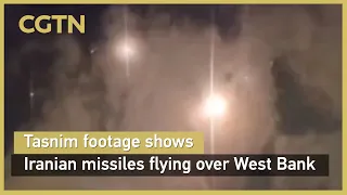 Tasnim Footage Shows Iranian Missiles Flying Over West Bank 