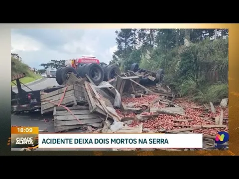 Acidente fatal: caminhão tomba em curva e causa duas mortes em São Joaquim