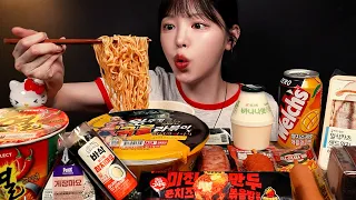SUB)쿨타임 찼다🌟돌아온 편의점 먹방! 열라면 국물라볶이 김밥 떡갈비 소세지 샌드위치 디저트 케이크까지 꿀조합 Convenience Store Food Mukbang Asmr