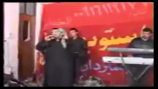 الراحل احمد عوده موال ونين يبجي  كم تمنين حبيبتي تهيل التراب على قبري   وخياطت كفني امي تموت وربي دندنها