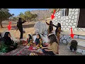 Download Lagu Jesus is irresponsible and cunning; the girls took refuge in Rajab and Gol Afrooz