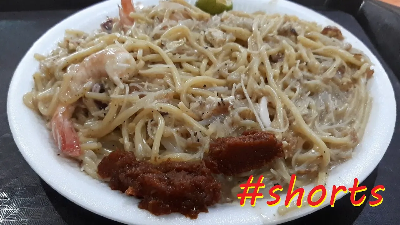 Tiong Bahru Yi Sheng Fried Hokkien Prawn Mee. 60sec Preview.