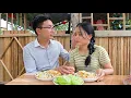 Download Lagu single mother (tieu ly) takes care of sick CEO jack with a happy meal